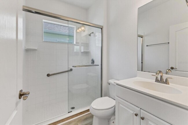 Building Photo - 4806 Lake Breeze Terrace