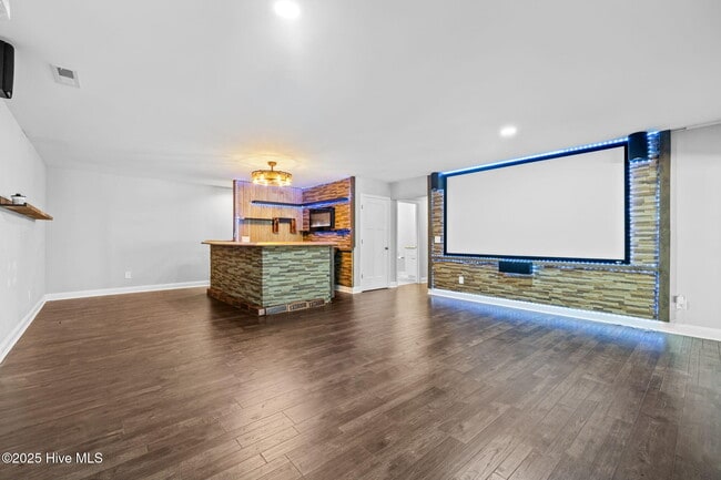 Building Photo - 312 Juniper Creek Blvd