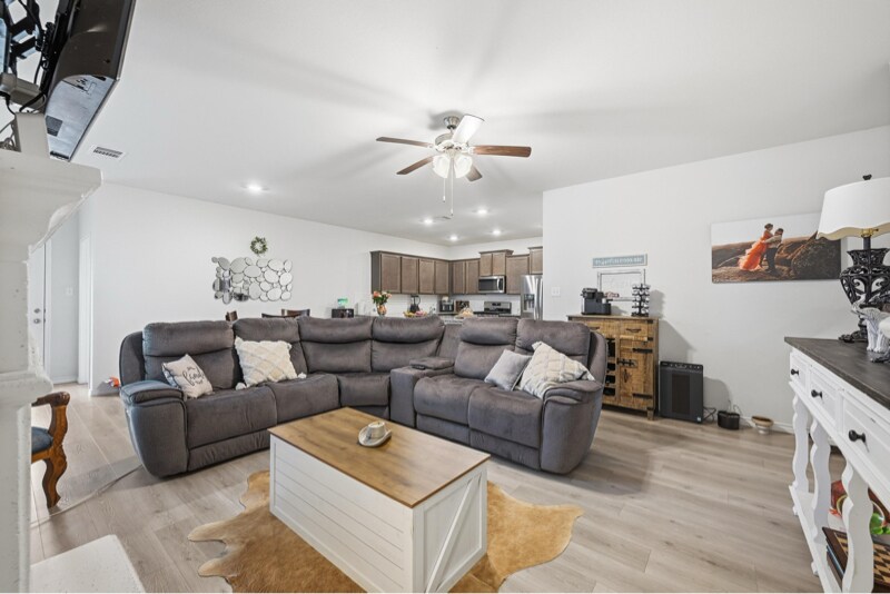 Building Photo - 2853 Hancock Ln