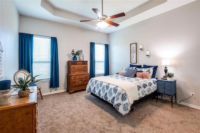 Building Photo - 516 Cowboy Wy