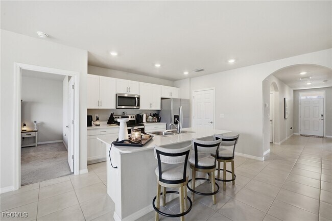 Building Photo - 1917 SW 4th St