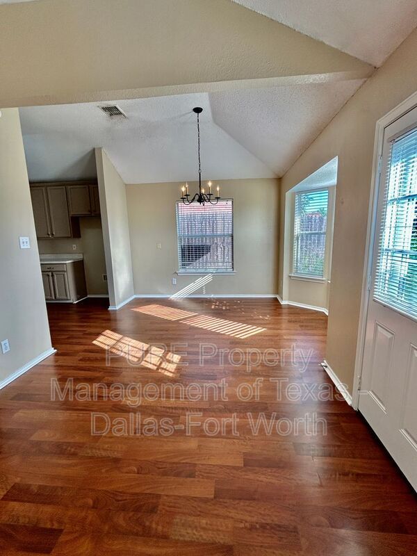 Building Photo - 1714 Ryanfeld Dr