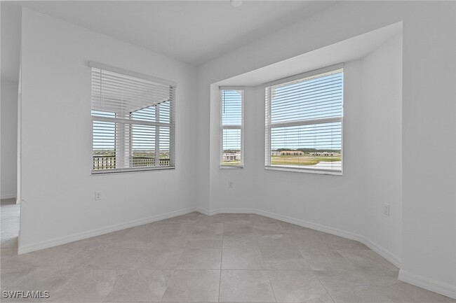 Building Photo - 5807 Double Eagle Cir