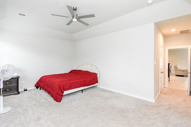 Building Photo - 2222 Emerald Diamond Ct