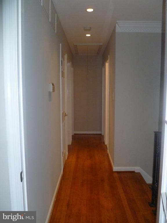 Building Photo - 7115 Warbler Ln