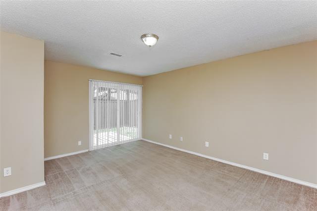 Building Photo - 1207 Cardinal Oaks Dr