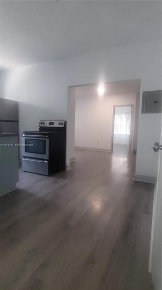 Building Photo - 1322 SW 7th St