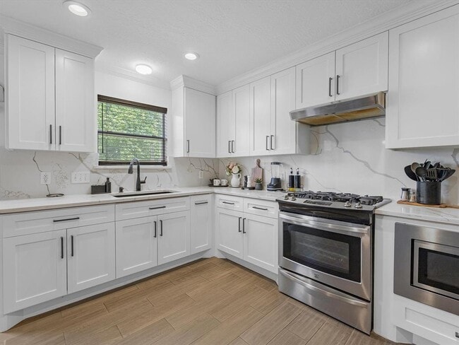 Building Photo - 12227 Greenmesa Dr