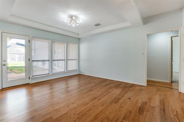 Building Photo - 4223 Lawngate Dr