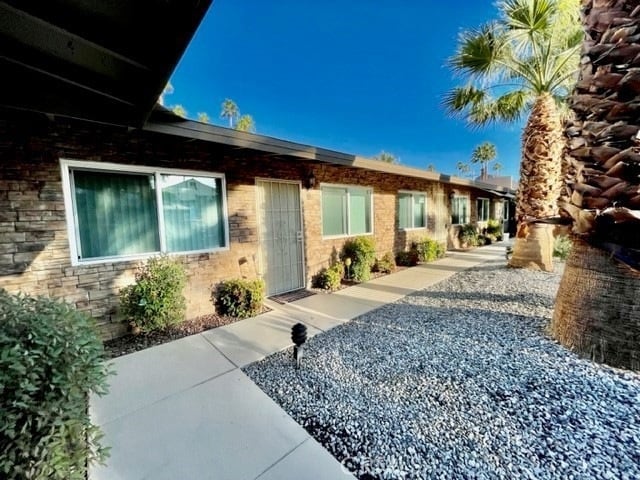 Building Photo - 74402 Abronia Trail