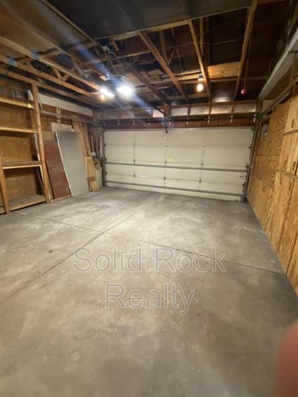 Building Photo - 6713 Fredrick Dr