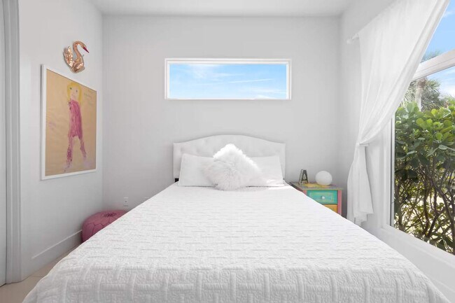 Building Photo - 141 S Atlantic Ave