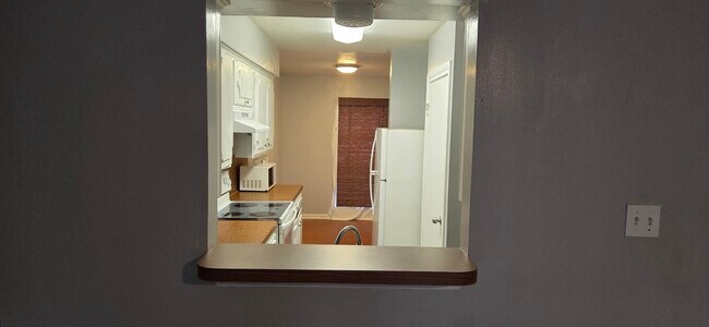 Building Photo - 5217 Arboles Dr