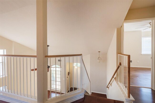 Building Photo - 7700 Portland Trail