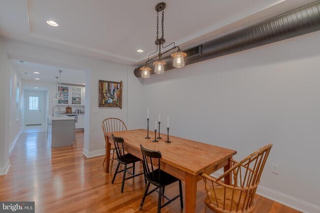 Building Photo - 223 S Collington Ave