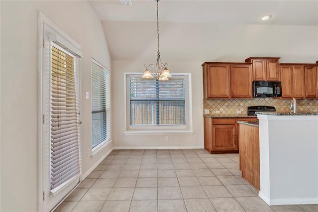 Building Photo - 2614 Fritz St