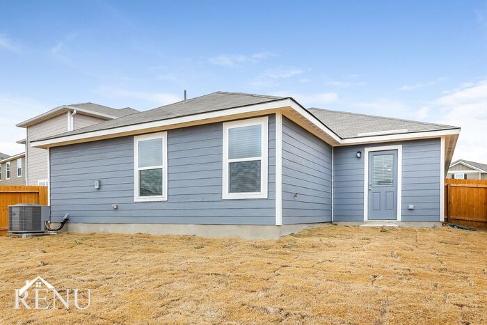 Building Photo - 10922 Chatham Ct