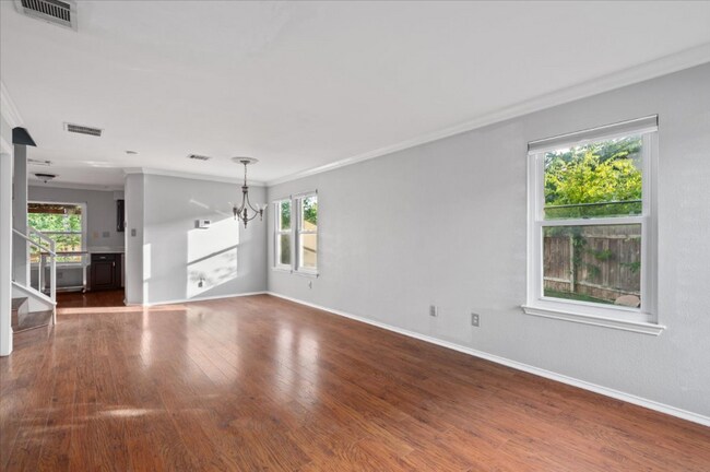 Building Photo - 1302 Forest Oaks Path