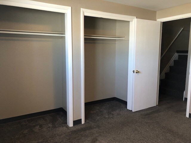 Building Photo - 1161 N Melrose St