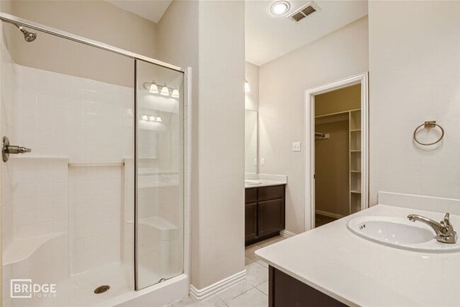 Building Photo - 1308 Lake Crest Lane , Lewisville TX