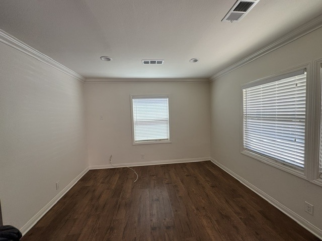 Family Room - 11029 Hesby St