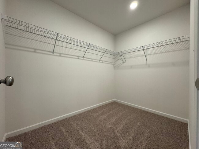 Building Photo - 102 Lavender Cir