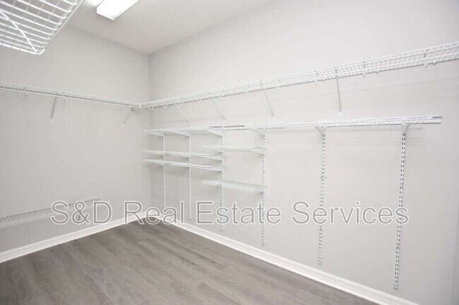 Building Photo - 117 Williamson Dr