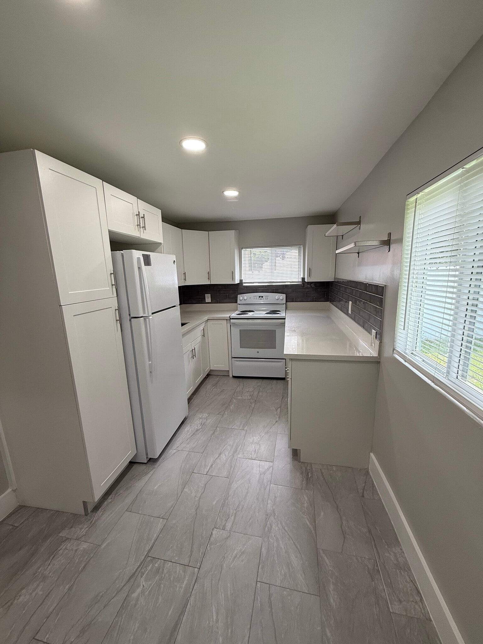 Kitchen - 4510 SW 19th St