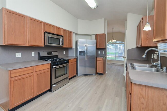 Building Photo - 21123 Bear Tree Trail