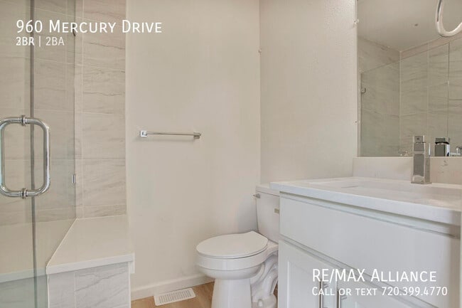 Building Photo - 960 Mercury Dr