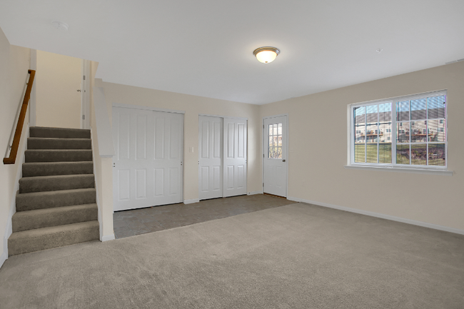 Building Photo - 5175 Winthrop Ave