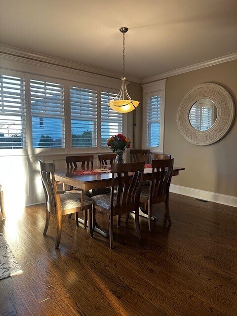 Building Photo - 111 N Evergreen Ave