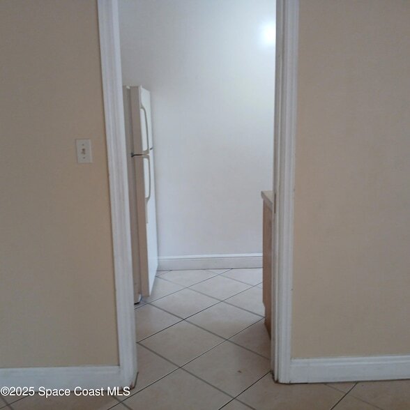 Building Photo - 250 N Banana River Dr