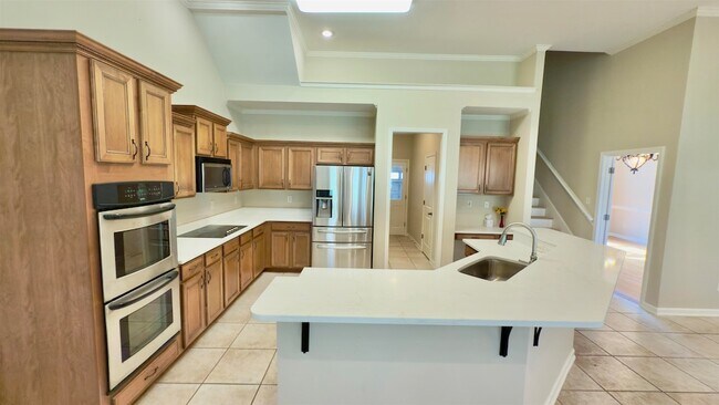 Building Photo - 4792 White Pass Dr