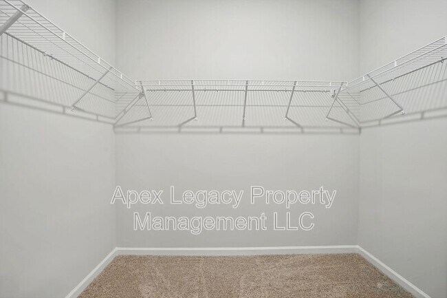 Building Photo - 112 Central Townes Wy