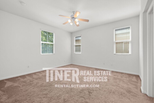 Building Photo - Beautiful North Natomas Home