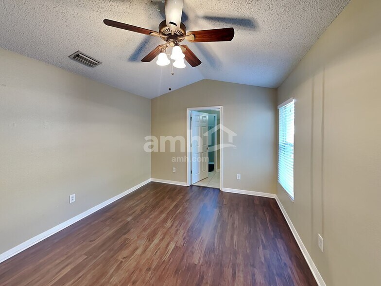Building Photo - 6606 Northhaven Ct