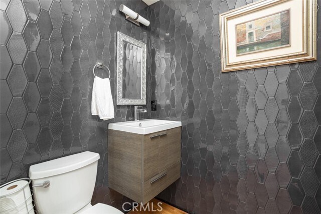 Building Photo - 1401 Emerald Bay