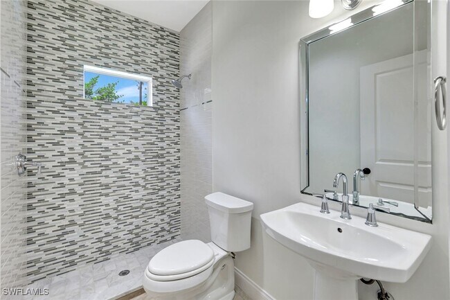 Building Photo - 7052 Timberland Cir