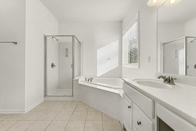 Building Photo - 8816 Caswick Ct