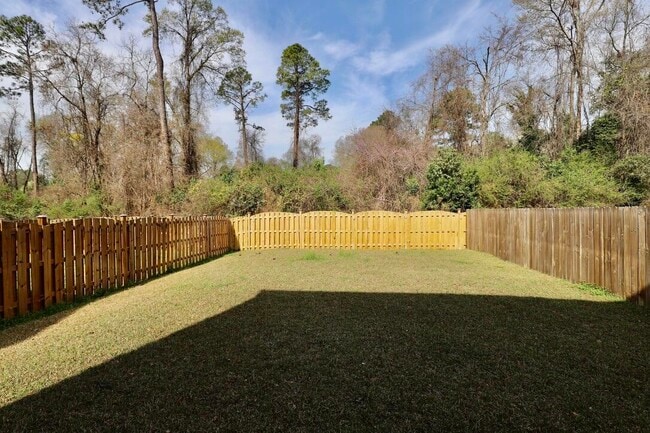 Building Photo - 1049 Crescent Moon Lp