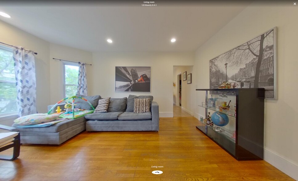 Primary Photo - 120 Waverly St
