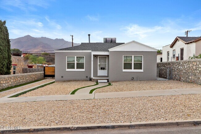 Primary Photo - 2105 Happer St