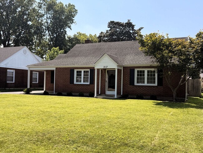 Building Photo - 217 Kewanna Dr