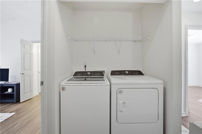 Building Photo - 2992 Deerborne Ct