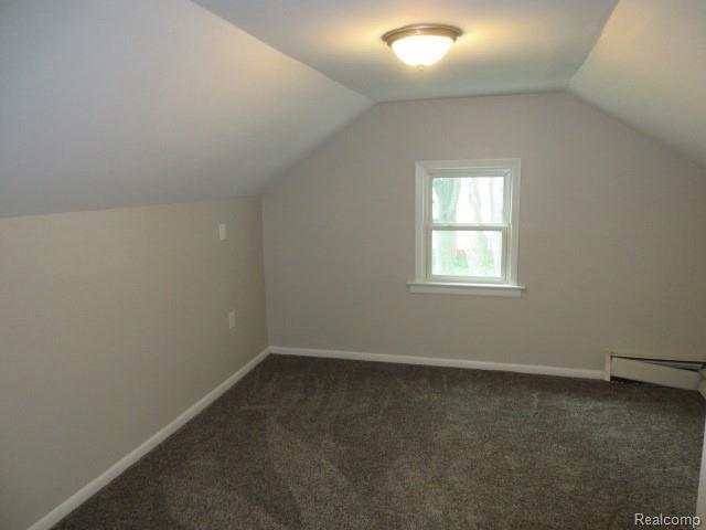 Building Photo - 20284 Melrose St