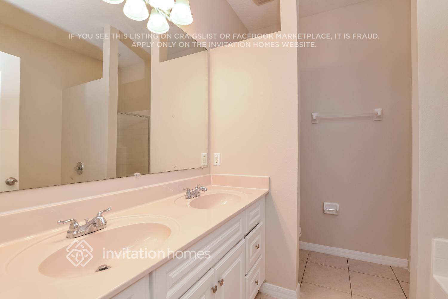 Building Photo - 7679 Rex Hill Trail