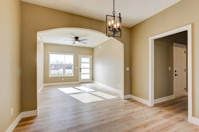 Building Photo - 102 Rosenwald St