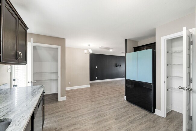 Building Photo - 3058 Ft Sumter Dr