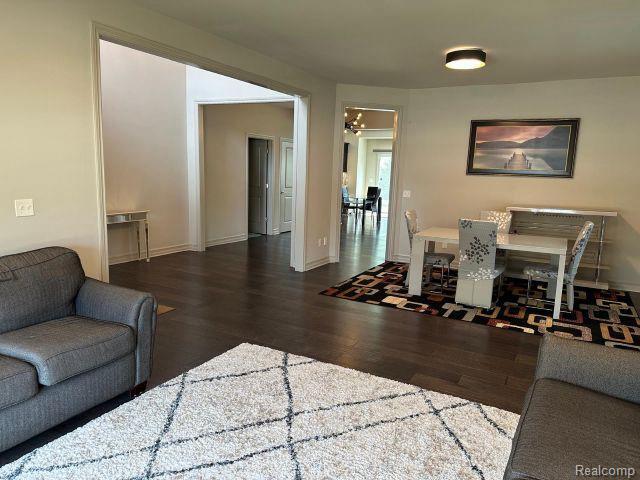 Building Photo - 1578 Garden Park Dr